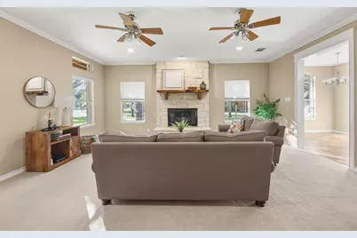 226 Cedar Hills Drive, Elgin, TX 78621 - Photo 4