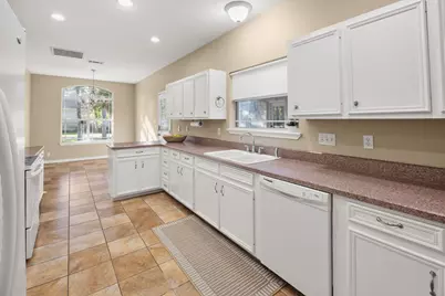 226 Cedar Hills Drive, Elgin, TX 78621 - Photo 14