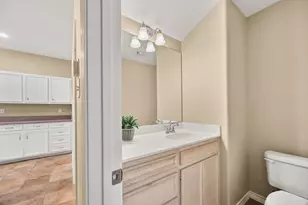 226 Cedar Hills Dr, Elgin, TX 78621 - Photo 14