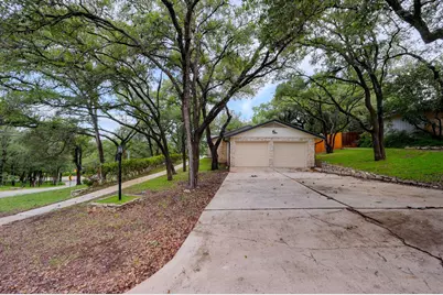 2 Timbercrest Street, San Marcos, TX 78666 - Photo 2