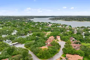 201 Crescent Bluff, Lakeway, TX 78734 - Photo 34