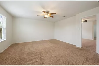 10909 Helms Deep Drive, Austin, TX 78754 - Photo 18