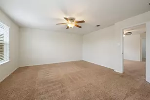 10909 Helms Deep Dr, Austin, TX 78754 - Photo 18