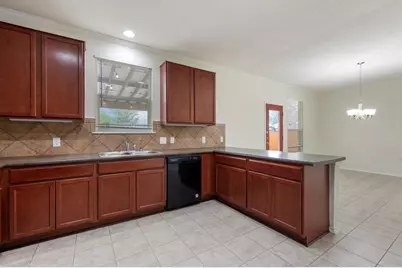 10909 Helms Deep Drive, Austin, TX 78754 - Photo 12