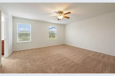 10909 Helms Deep Drive, Austin, TX 78754 - Photo 16