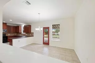 10909 Helms Deep Dr, Austin, TX 78754 - Photo 6