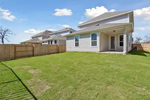 221 Bent Crk Ln, Georgetown, TX 78628 - Photo 30