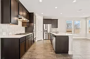 221 Bent Crk Ln, Georgetown, TX 78628 - Photo 8