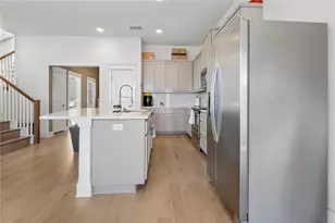 13001 Hymeadow Dr, Austin, TX 78729 - Photo 14