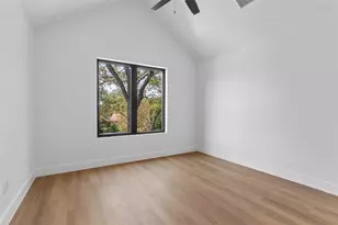 1402 Beckett St, Austin, TX 78757 - Photo 32