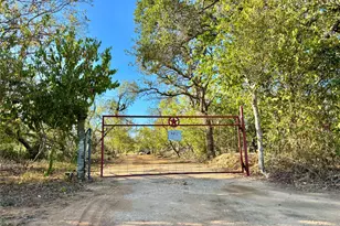 6052 Tenney Creek Rd, Luling, TX 78648 - Photo 1