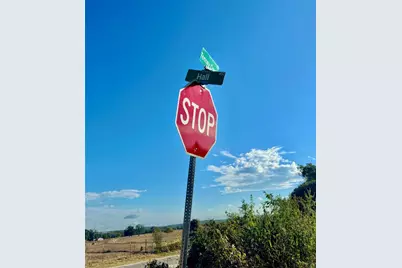 6052 Tenney Creek Road, Luling, TX 78648 - Photo 10