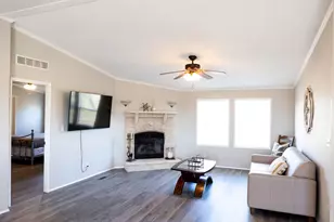 1901 Harmon Hills Rd, Dripping Springs, TX 78620 - Photo 20