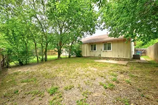 10604 Lanshire Dr, Austin, TX 78758 - Photo 20