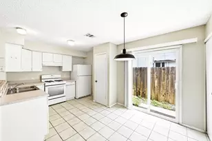 10604 Lanshire Dr, Austin, TX 78758 - Photo 6