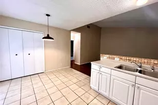 10604 Lanshire Dr, Austin, TX 78758 - Photo 6
