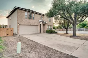 1001 Howell Terrace Pl, Round Rock, TX 78664 - Photo 2