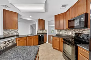 204 Lauren Loop, Leander, TX 78641 - Photo 14