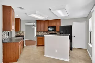204 Lauren Loop, Leander, TX 78641 - Photo 16