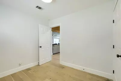 9016 W Pointer Lane, Austin, TX 78758 - Photo 18