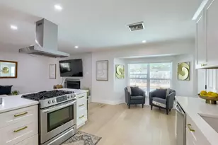 9016 W Pointer Ln, Austin, TX 78758 - Photo 10