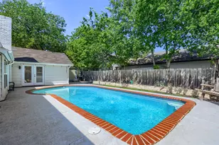 9016 W Pointer Ln, Austin, TX 78758 - Photo 6