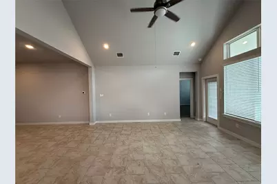 18300 Emu Lane, Manor, TX 78653 - Photo 10