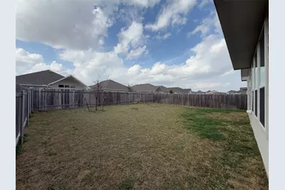 18300 Emu Lane, Manor, TX 78653 - Photo 32