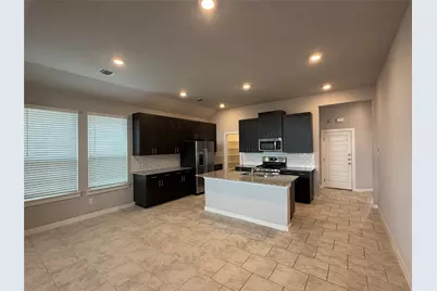 18300 Emu Lane, Manor, TX 78653 - Photo 8