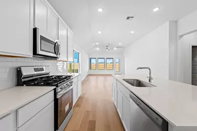 107 Mandeville Drive, Hutto, TX 78634 - Photo 10