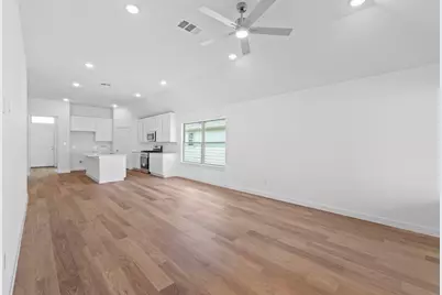 107 Mandeville Drive, Hutto, TX 78634 - Photo 6