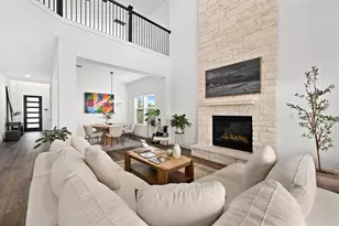 305 Avena Trl, Austin, TX 78738 - Photo 2