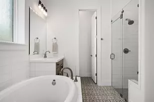 305 Avena Trl, Austin, TX 78738 - Photo 14