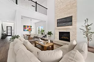 305 Avena Trl, Austin, TX 78738 - Photo 2