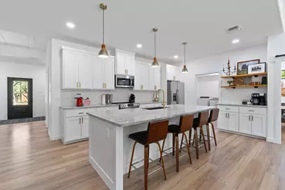 118 Waimanalo Lane, Bastrop, TX 78602 - Photo 8