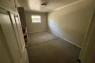 105 Kimberly Dr, Universal City, TX 78148 - Photo 10