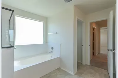 8203 Knoxville Trail, Austin, TX 78744 - Photo 28