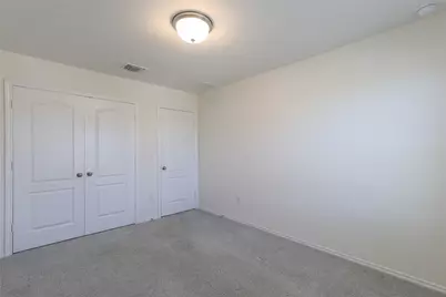 8203 Knoxville Trail, Austin, TX 78744 - Photo 20