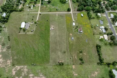 921 9th Street, Lexington, TX 78947 - Photo 16