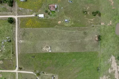 921 9th Street, Lexington, TX 78947 - Photo 14