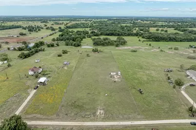 921 9th Street, Lexington, TX 78947 - Photo 10