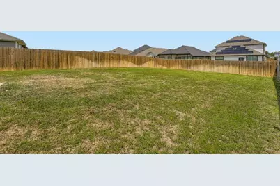 148 Gullivers Drive, Elgin, TX 78621 - Photo 20