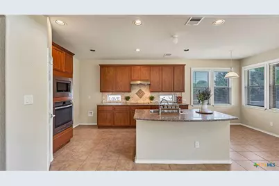 2063 Western Pecan, New Braunfels, TX 78130 - Photo 10