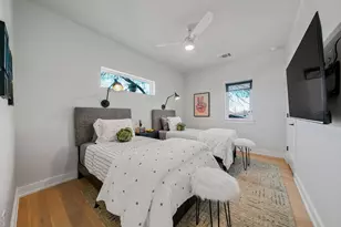 4607 Leslie Ave, Austin, TX 78721 - Photo 16