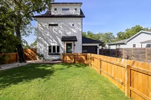 4607 Leslie Ave, Austin, TX 78721 - Photo 2