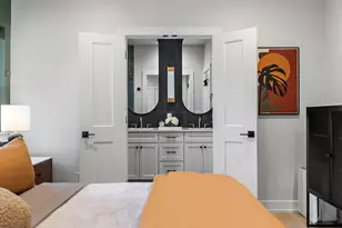 4607 Leslie Ave, Austin, TX 78721 - Photo 10