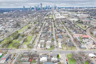 2501 E 4th St, Austin, TX 78702 - Photo 32