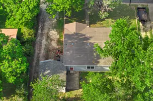 1905 Bissel Ln, Austin, TX 78745 - Photo 30