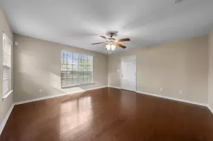 1905 Bissel Ln, Austin, TX 78745 - Photo 16