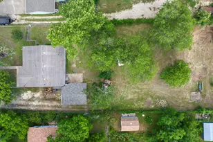 1905 Bissel Ln, Austin, TX 78745 - Photo 38